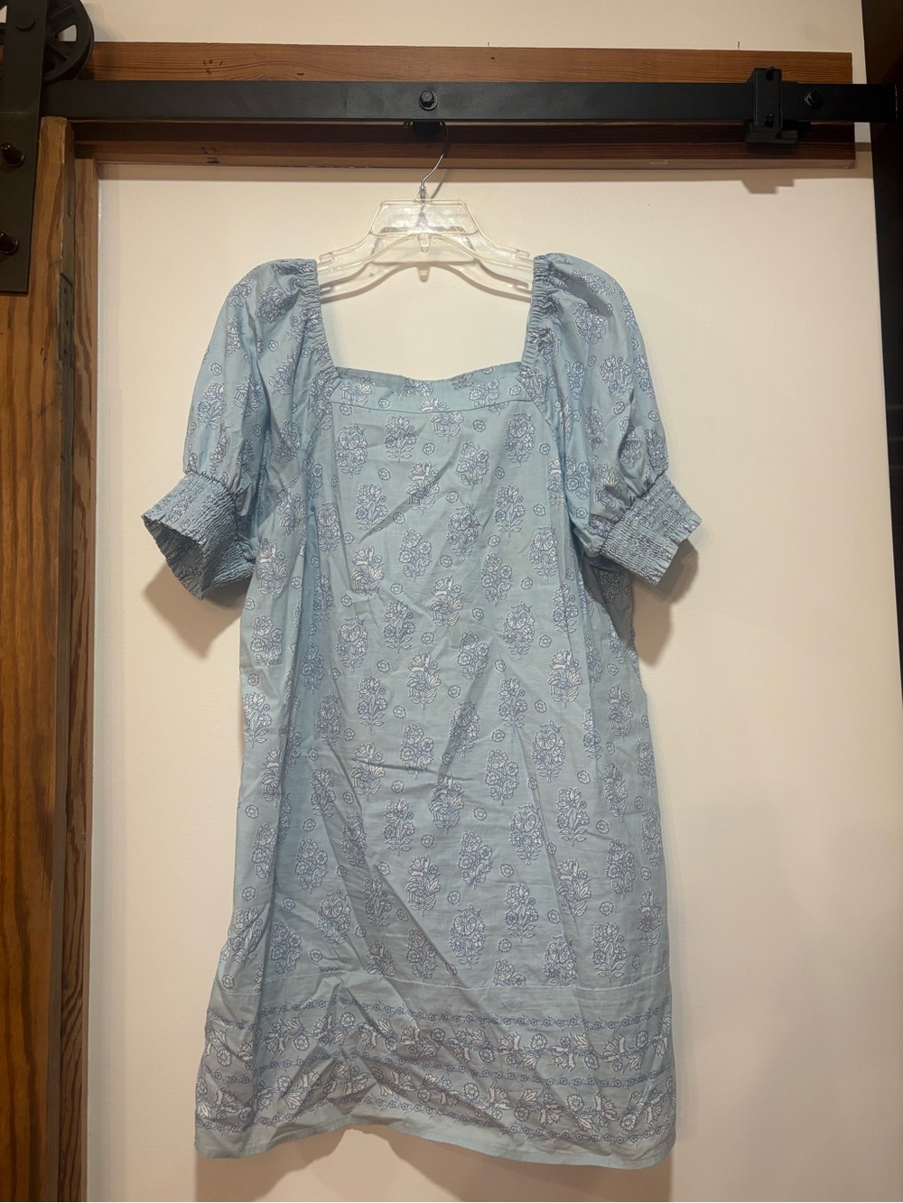 crown & ivy Light Blue Floral Puff-Sleeve Mini Dress